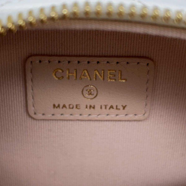 シャネル チェーンショルダーバッグ マトラッセ ココマーク ラムスキン AP3088 CHANEL バッグ 白