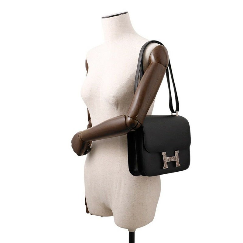 エルメス ショルダーバッグ コンスタンス3 24 ブラック/オンブレ/シルバー金具 ヴォーマダム/リザード Y刻印 黒