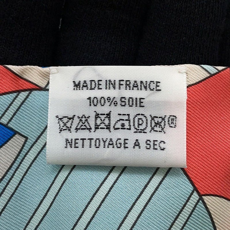 エルメス スカーフ ツイリー 森のささやき Les Murmures de la Foret HERMES シルクツイル 2023春夏