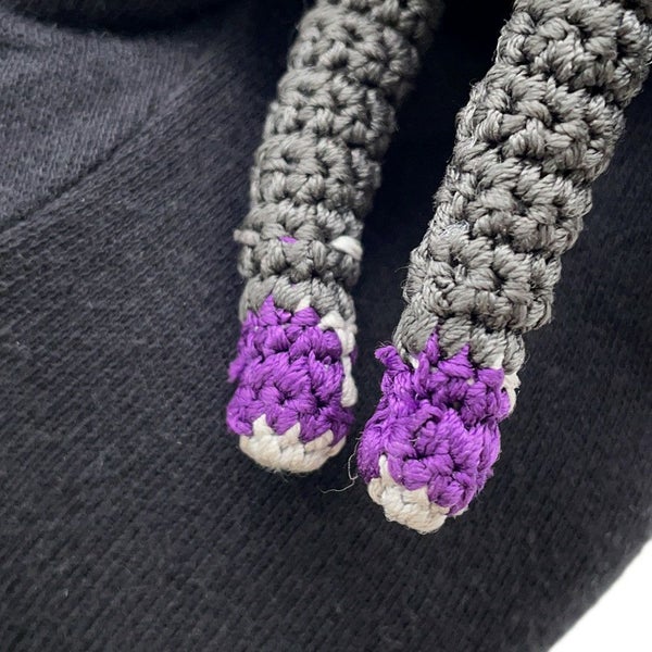 ミュウミュウ バッグチャーム テクニカルヤーントリック 5TT260 Miu Miu チャーム