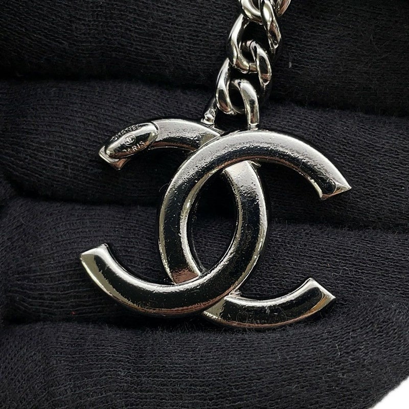 シャネル チェーンショルダーバッグ ココマーク ラウンド パテント CHANEL バッグ 黒