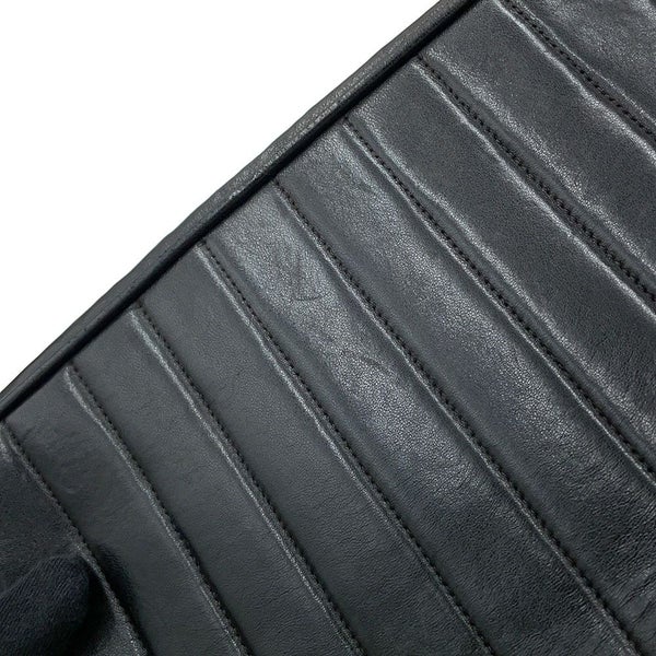 シャネル チェーンショルダーバッグ マドモアゼル ココマーク タッセルチャーム付き ラムスキン CHANEL 黒