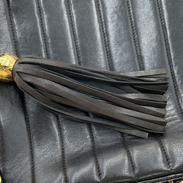 シャネル チェーンショルダーバッグ マドモアゼル ココマーク タッセルチャーム付き ラムスキン CHANEL 黒