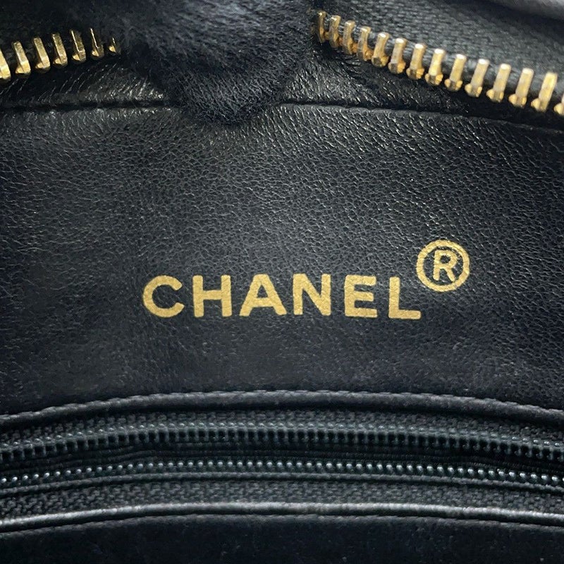 シャネル チェーンショルダーバッグ マドモアゼル ココマーク タッセルチャーム付き ラムスキン CHANEL 黒