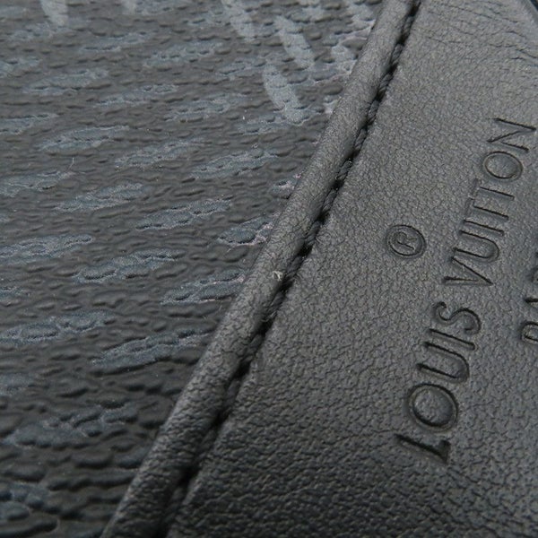 ルイヴィトン ショルダーバッグ ダミエ・グラフィット 3D トリオ・メッセンジャー N50017 LOUIS VUITTON メンズ ブラック 黒