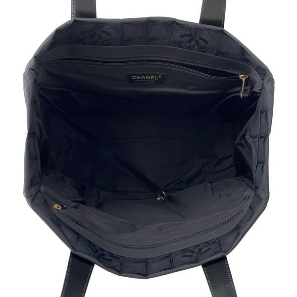 シャネル トートバッグ ココマーク ニュートラベルライン トートMM ナイロン A15991 CHANEL 黒