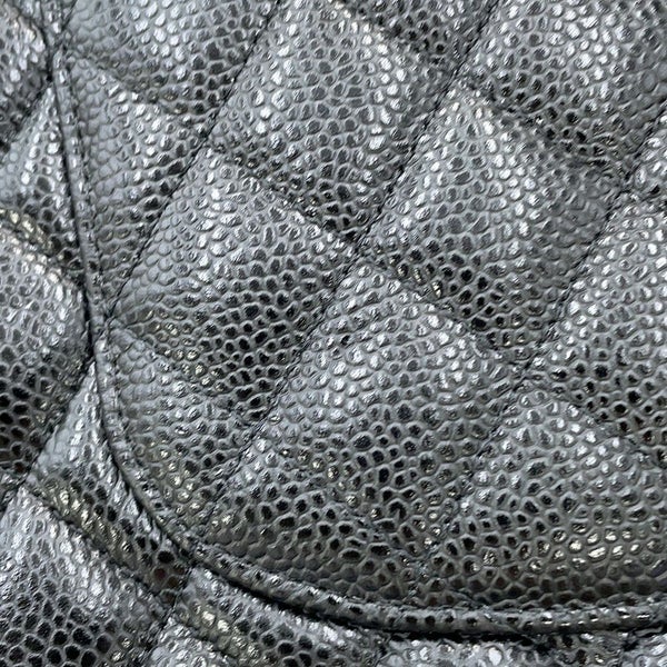 シャネル チェーンショルダーバッグ マトラッセ25 ココマーク ダブルチェーン キャビアスキン A01112 CHANEL 黒