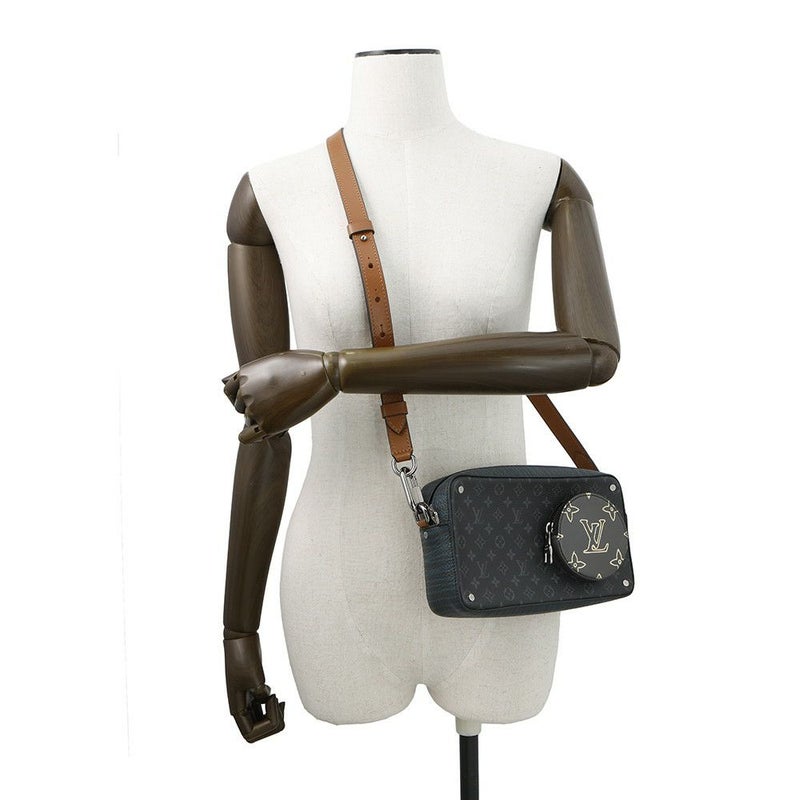 ルイヴィトン ショルダーバッグ モノグラム ・エクリプス ヴォルガ・オンストラップ M69688 LOUIS VUITTON ブラック 黒