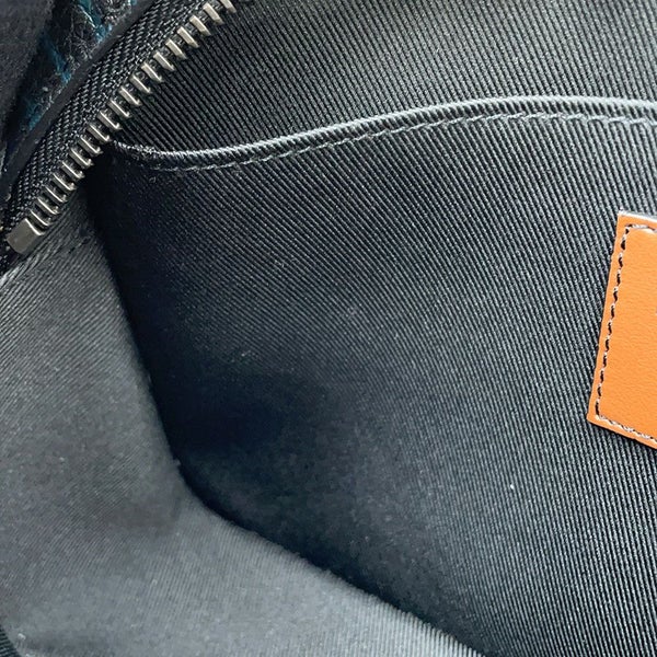 ルイヴィトン ショルダーバッグ モノグラム ・エクリプス ヴォルガ・オンストラップ M69688 LOUIS VUITTON ブラック 黒