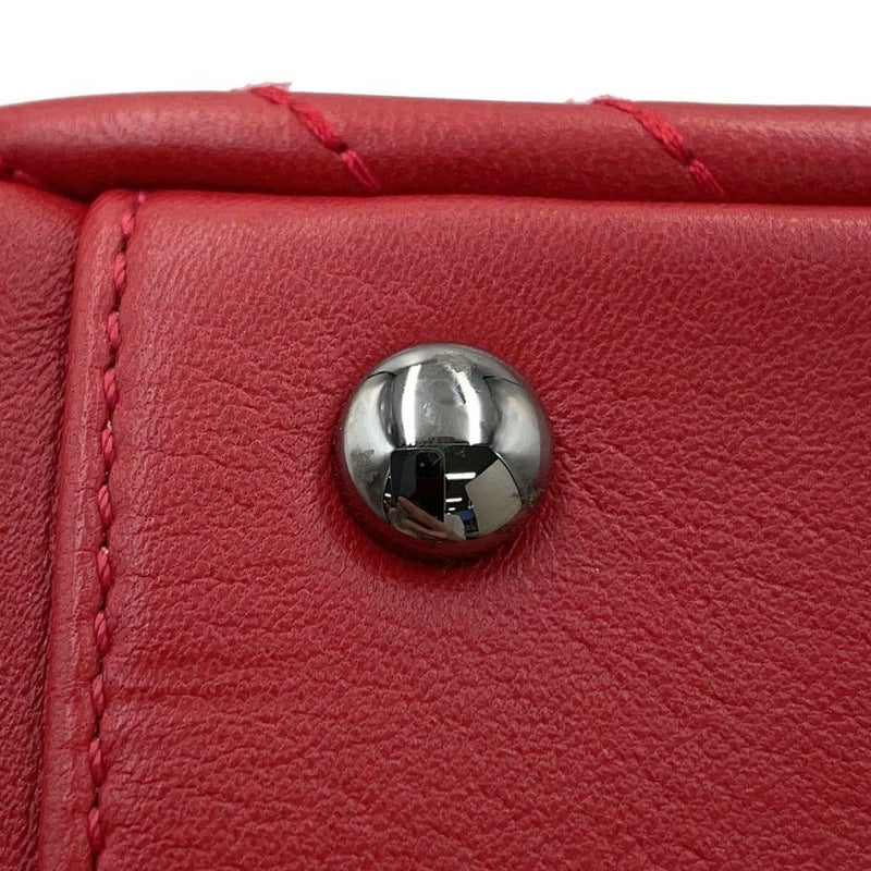 シャネル チェーントートバッグ ココマーク シェブロン ラムスキン CHANEL Vステッチ