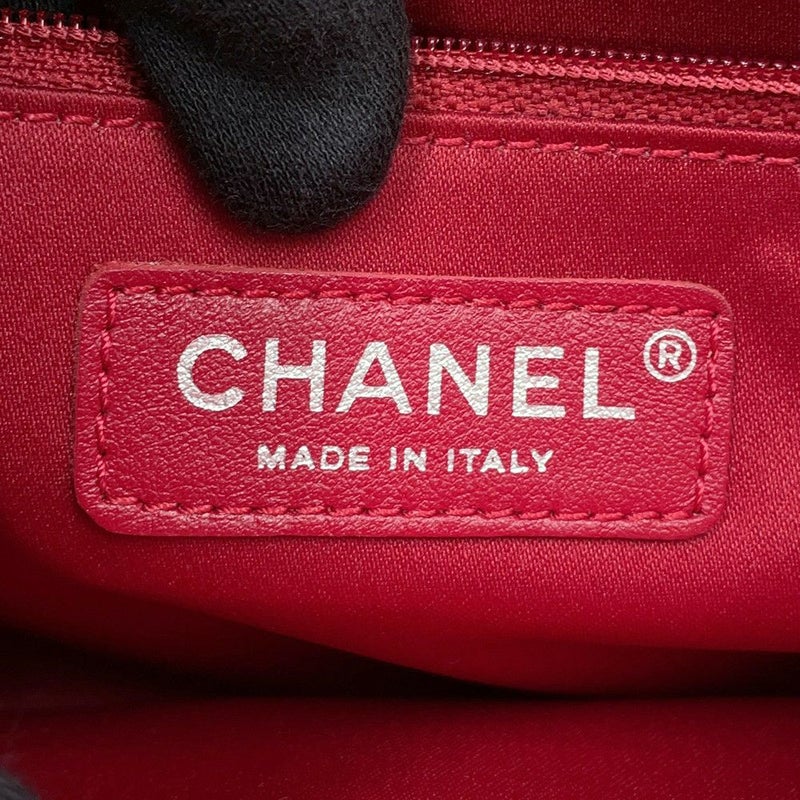 シャネル チェーントートバッグ ココマーク シェブロン ラムスキン CHANEL Vステッチ