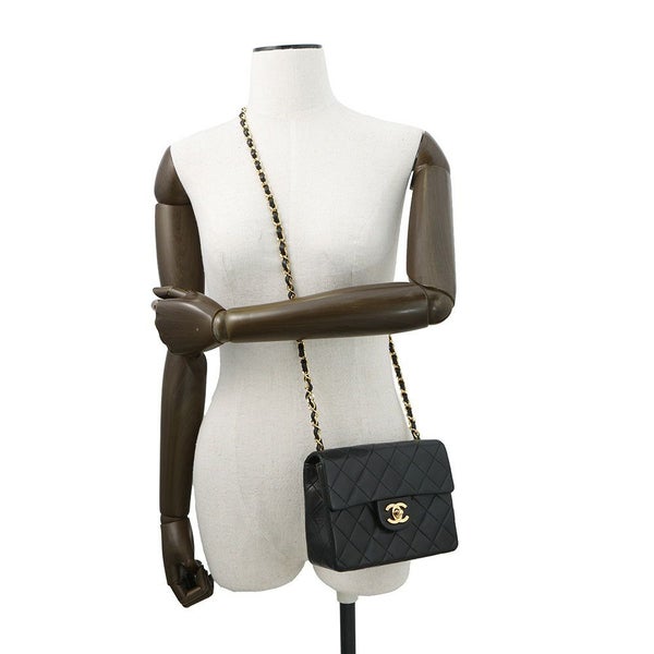 シャネル チェーンショルダーバッグ ミニ マトラッセ ココマーク シングルチェーン ラムスキン A01115 CHANEL 黒