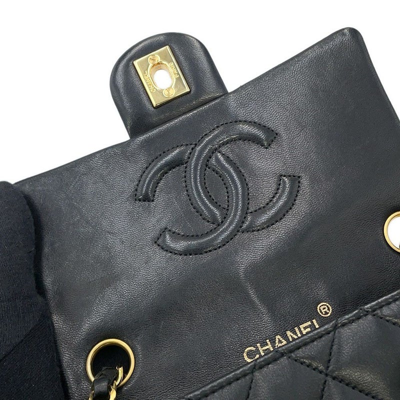 シャネル チェーンショルダーバッグ ミニ マトラッセ ココマーク シングルチェーン ラムスキン A01115 CHANEL 黒