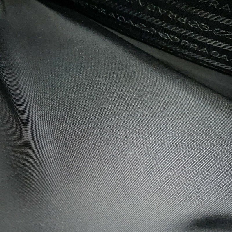 プラダ ショルダーバッグ トライアングルロゴ ナイロン 2VH251 PRADA 黒