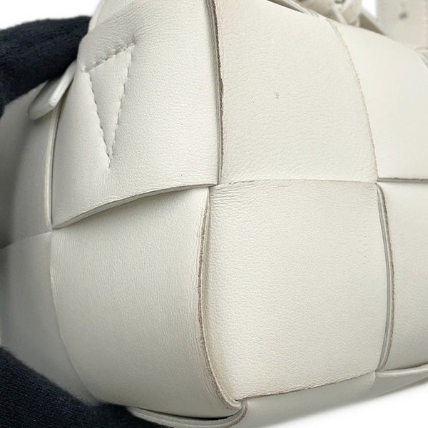 ボッテガヴェネタ ハンドバッグ マキシイントレチャート ブリックカセット ホーボーバッグ ラムスキン 729166 ワンショルダー 白