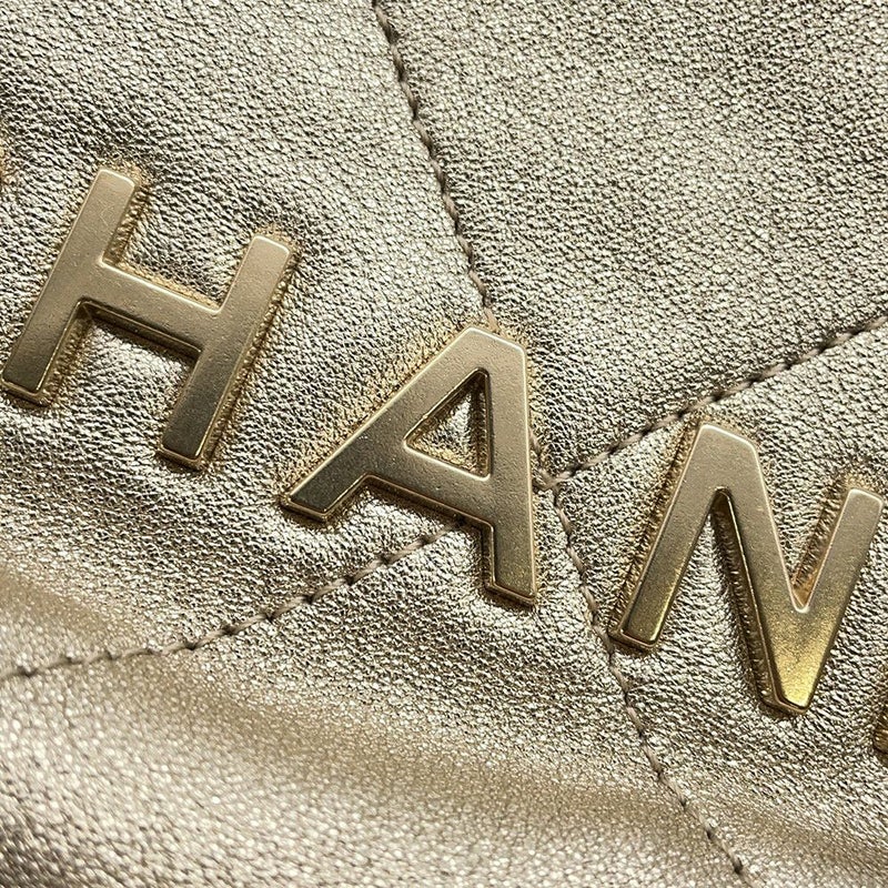 シャネル ハンドバッグ CHANEL 22 ミニ ココマーク シャイニーカーフレザー AS3980 CHANEL 2wayバッグ