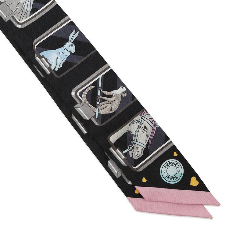 エルメス スカーフ ツイリー エルメス ストーリー HERMES STORY HERMES シルクツイル 2023秋冬