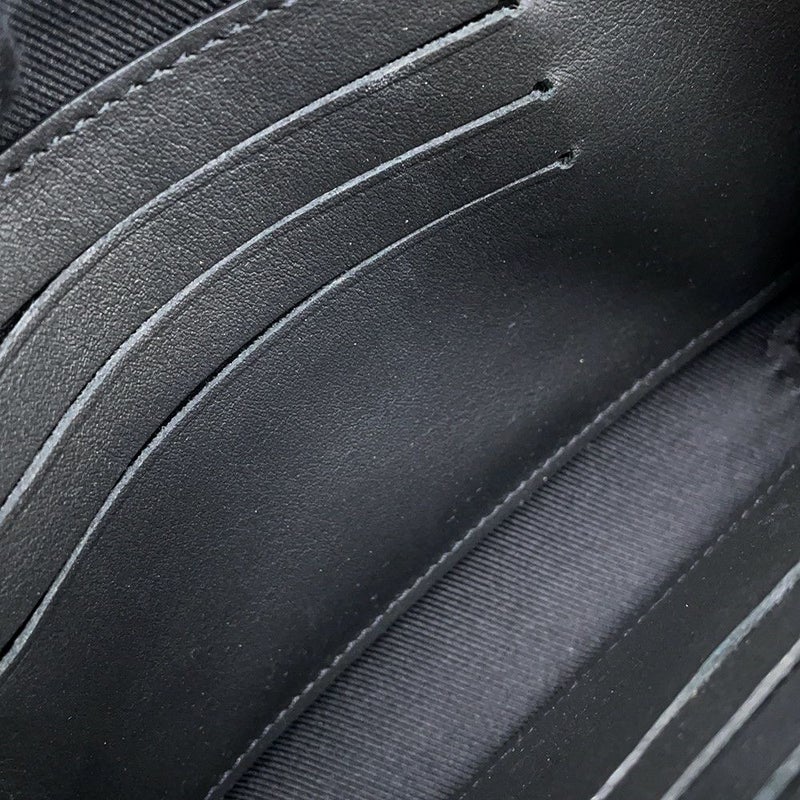 ルイヴィトン ショルダーバッグ グレインカーフレザー アルファ・ウェアラブル ウォレット M59161 LOUIS VUITTON 黒 ブラック