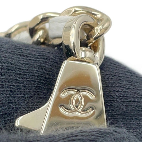 シャネル ハンドバッグ マトラッセ ココマーク ココハンドル キャビアスキン A92990 CHANEL 2way 白