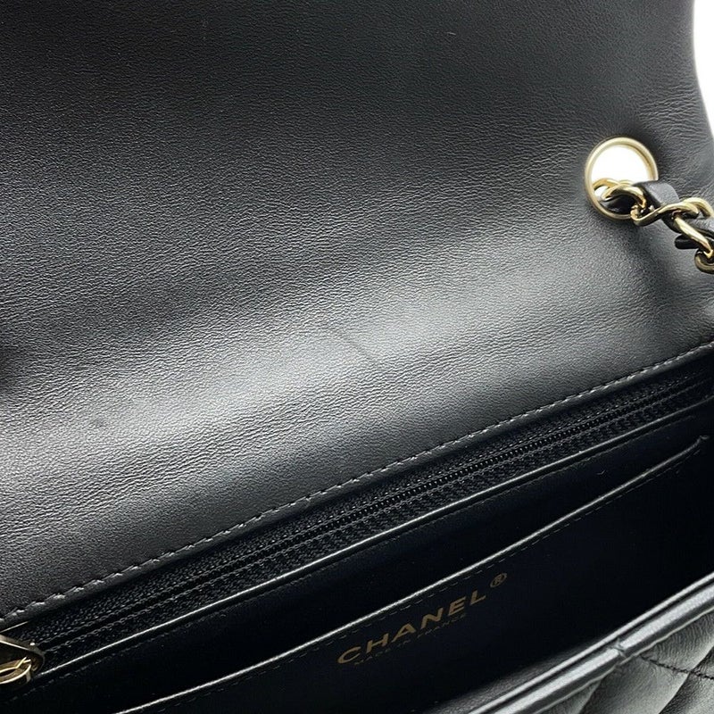 シャネル チェーンショルダーバッグ ミニ マトラッセ 20 ココマーク ラムスキン A69900 CHANEL 黒