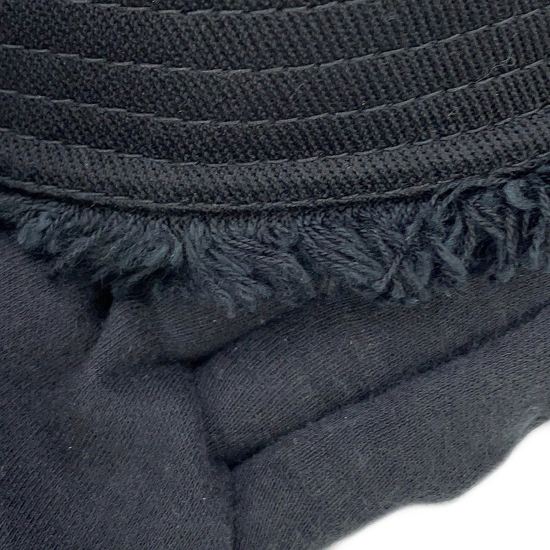 プラダ バケットハット フリンジ トライアングル ロゴ コットン サイズS 1HC137 黒