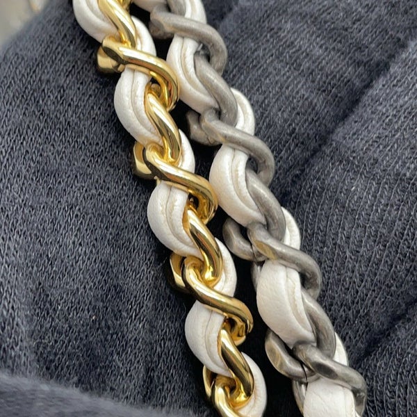 シャネル チェーンショルダーバッグ ガブリエル ドゥ シャネル ホーボー スモール A91810 CHANEL  白