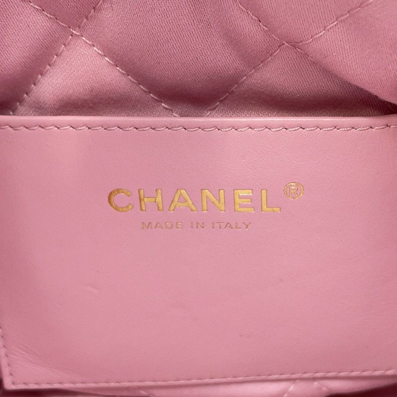 シャネル ハンドバッグ CHANEL 22 ミニ ココマーク シャイニーカーフレザー AS3980 CHANEL 2wayバッグ