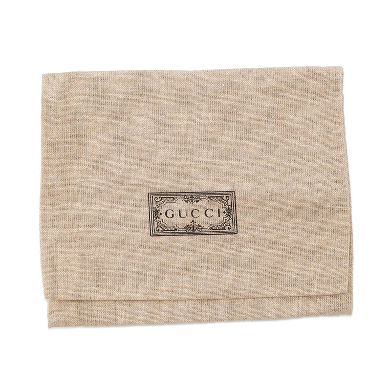 グッチ 三つ折り財布 エンボスロゴ コンパクトウォレット レザー 731694 GUCCI 財布