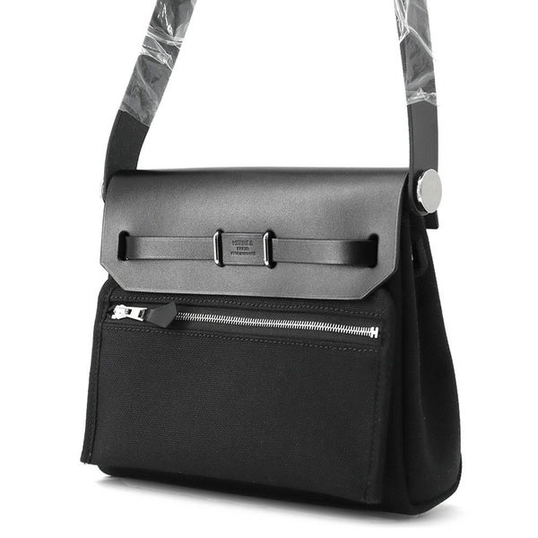 エルメス ショルダーバッグ エールバッグジップ ミニ ブラック/シルバー金具 トワルミリタリー/ヴァッシュハンター W刻印 黒