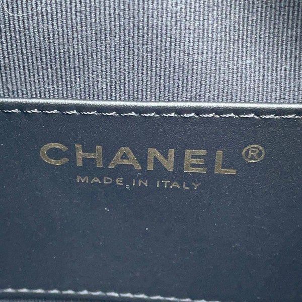 シャネル チェーンショルダーバッグ バニティ スモール マトラッセ ココマーク キャビアスキン AS3875 CHANEL 丸型 2way 黒
