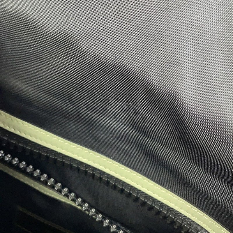 ヴァレンティノ リュック カモフラージュ ロックスタッズ バックパック VALENTINO