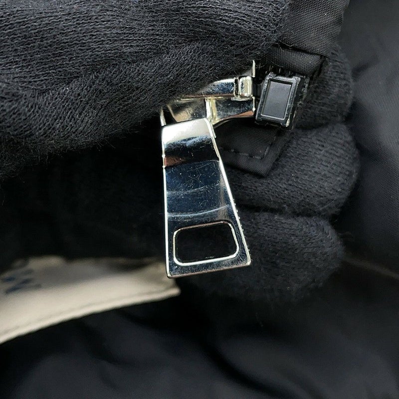 モンクレール ジャケット キッズ Weteパーカー K19541A0007253A5E キッズサイズ14 MONCLER 黒