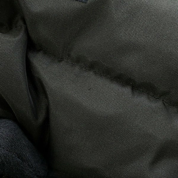 フェンディ ダウンベスト ズッカ メンズサイズ52 FAA694 FENDI アウター 黒