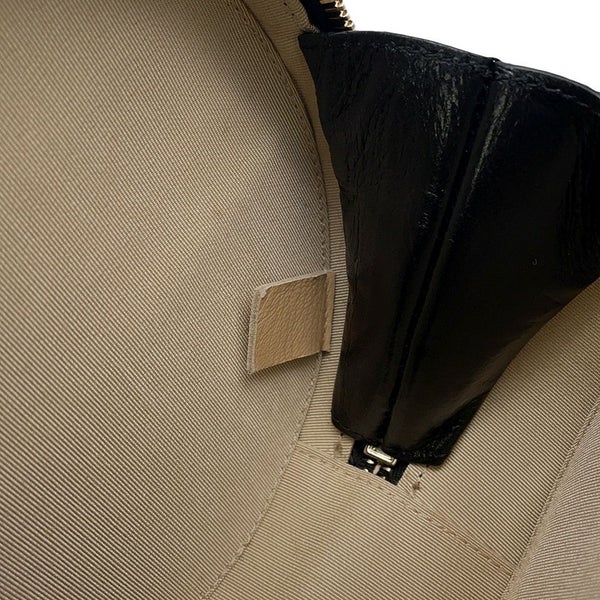 シャネル チェーンショルダーバッグ ラウンド レザー A91946 CHANEL バッグ 黒