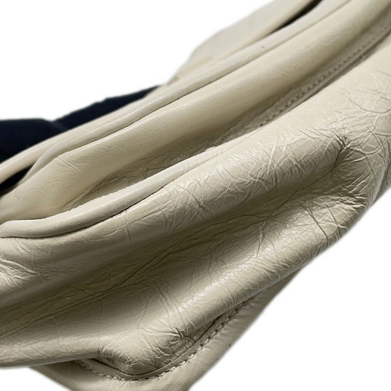 サンローランパリ ニキ ベイビー  ヴィンテージレザー 6331600EN049207 SAINT LAURENT PARIS バッグ 白