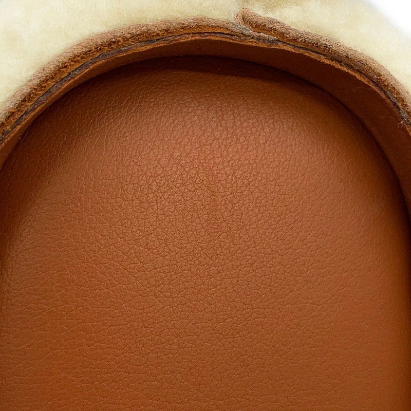 ロエベ ショルダーバッグ バニーバッグ ミニ アニマル シアリング 121.67.T35 LOEWE ウサギ