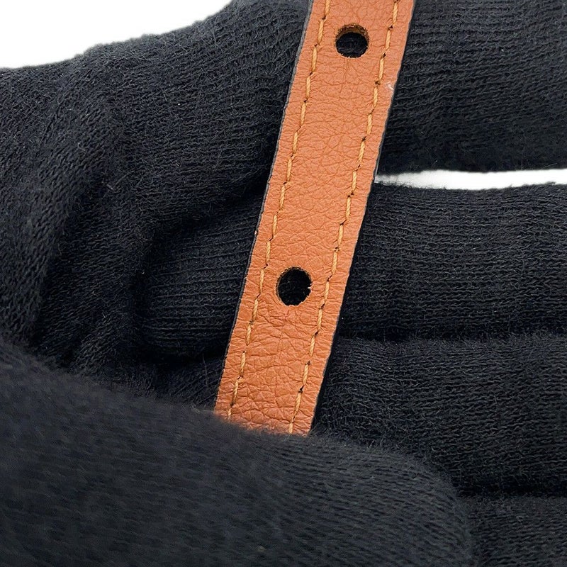 ロエベ ショルダーバッグ バニーバッグ ミニ アニマル シアリング 121.67.T35 LOEWE ウサギ