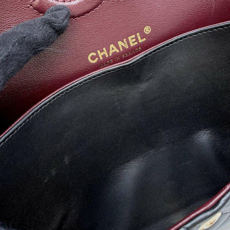 シャネル チェーンショルダーバッグ マトラッセ25 ココマーク ラムスキン ダブルチェーン A01112 CHANEL 黒