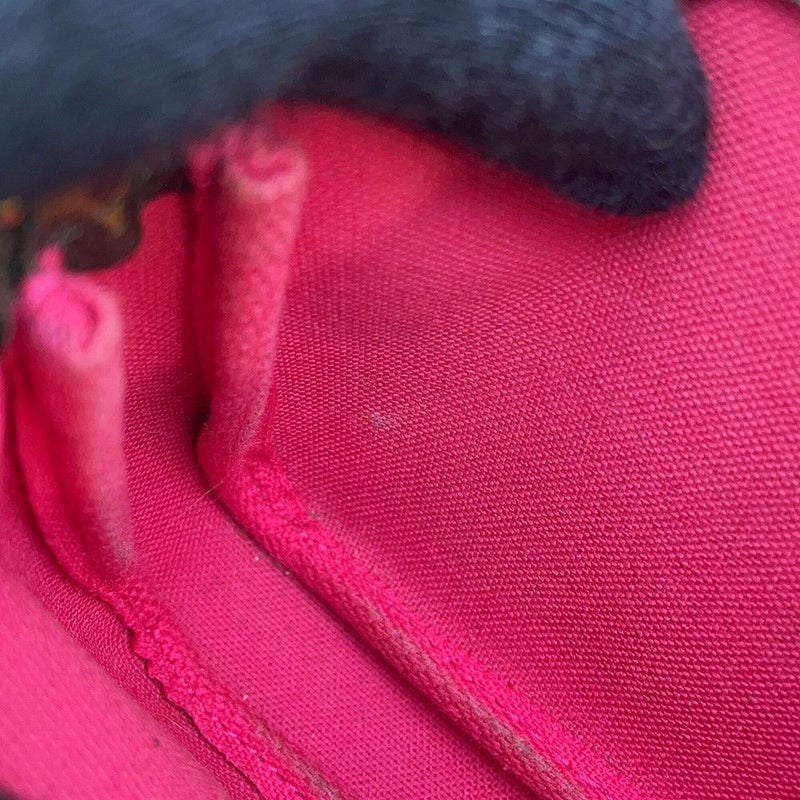 ルイヴィトン ポーチ モノグラム/ヴィヴィエンヌ ミニ・ポシェット・アクセソワール M69752 LOUIS VUITTON