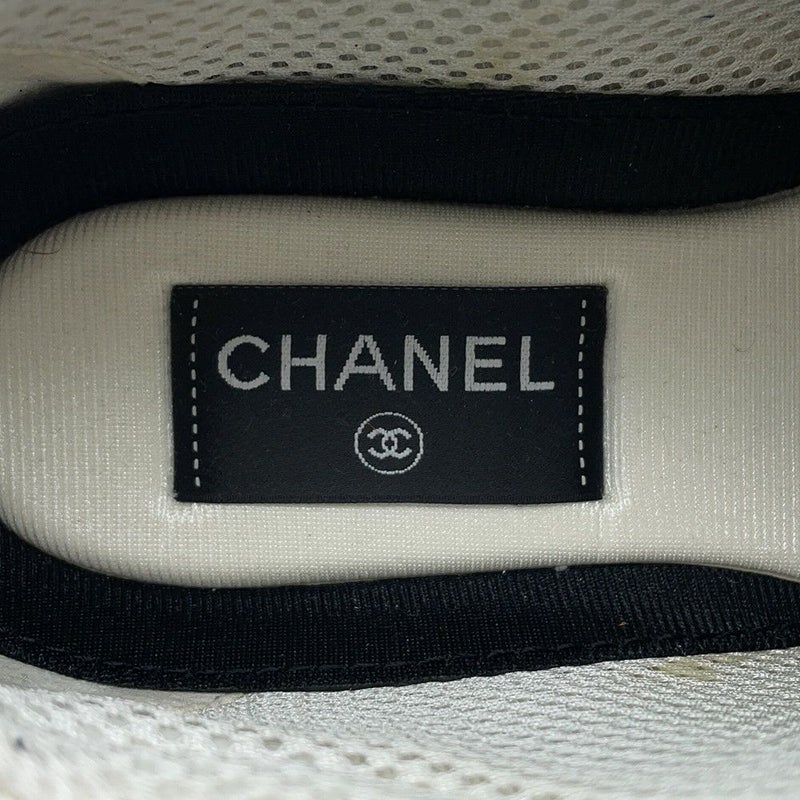 シャネル スニーカー ココマーク レディースサイズ37 G38299 CHANEL 靴 黒 白