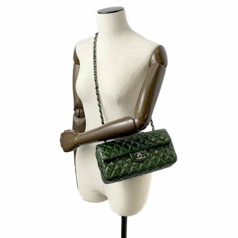 シャネル チェーンショルダーバッグ マトラッセ ココマーク ダブルチェーン シングルフラップ ラムスキン CHANEL