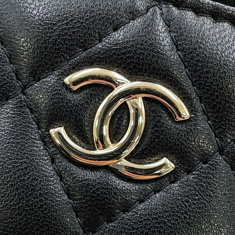 シャネル チェーンショルダーバッグ スモール バニティケース ラムスキン AP2198 CHANEL ポシェット 黒 ヴァニティ
