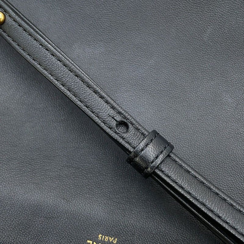 セリーヌ ショルダーバッグ トリオ ラージ ラムスキン 171453 CELINE 黒