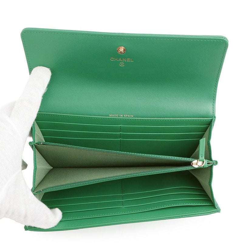 シャネル 二つ折り財布 ココマーク CHANEL19 フラップウォレット ミディアム ラムスキン AP0953 CHANEL 財布