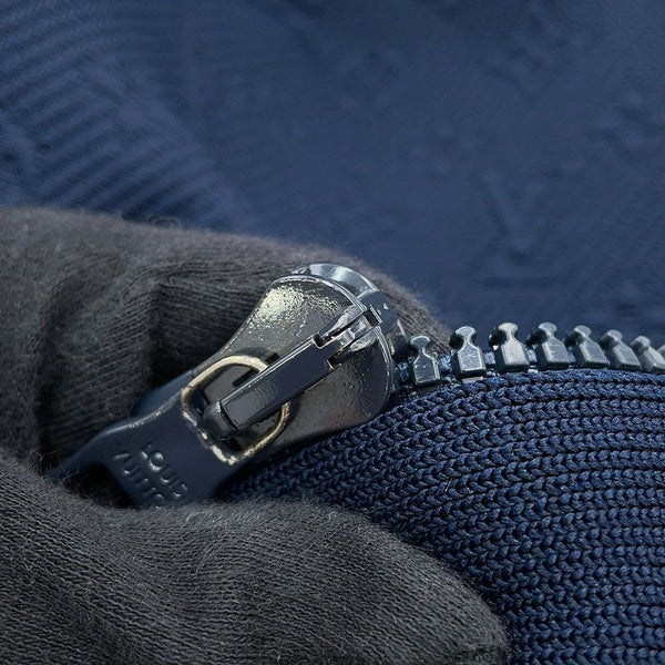 ルイヴィトン ジャケット モノグラム ジップスルートップ メンズズサイズS 1A7XYU LOUIS VUITTON ネイビー