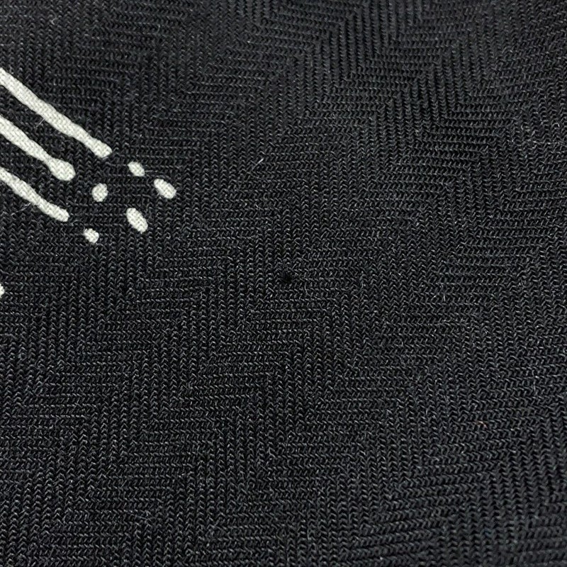 エルメス ストール カレ140 カレジェアン クレール・ドゥ・リュンヌ 2023秋冬 黒 白