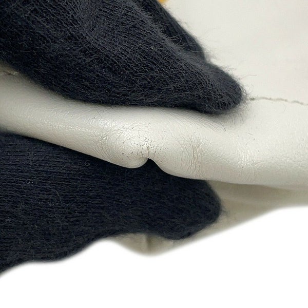 シャネル ハンドバッグ CHANEL 22 ミニ ココマーク シャイニーカーフレザー AS3980 CHANEL 2way 白