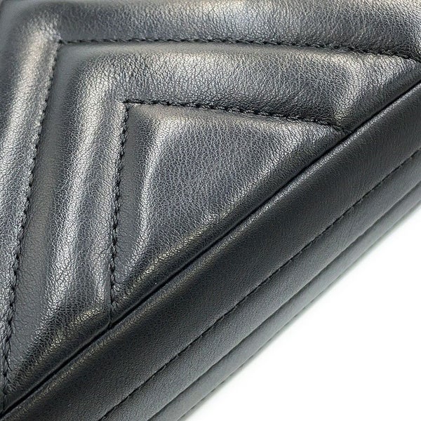 シャネル チェーンショルダーバッグ Vステッチ シェブロン ラムスキン CHANEL 黒