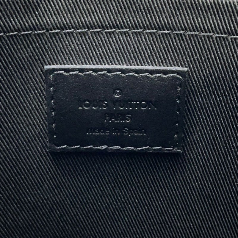 ルイヴィトン クラッチバッグ モノグラム・エクリプス ポシェット・トゥ・ゴー M81569 LOUIS VUITTON メンズ 黒