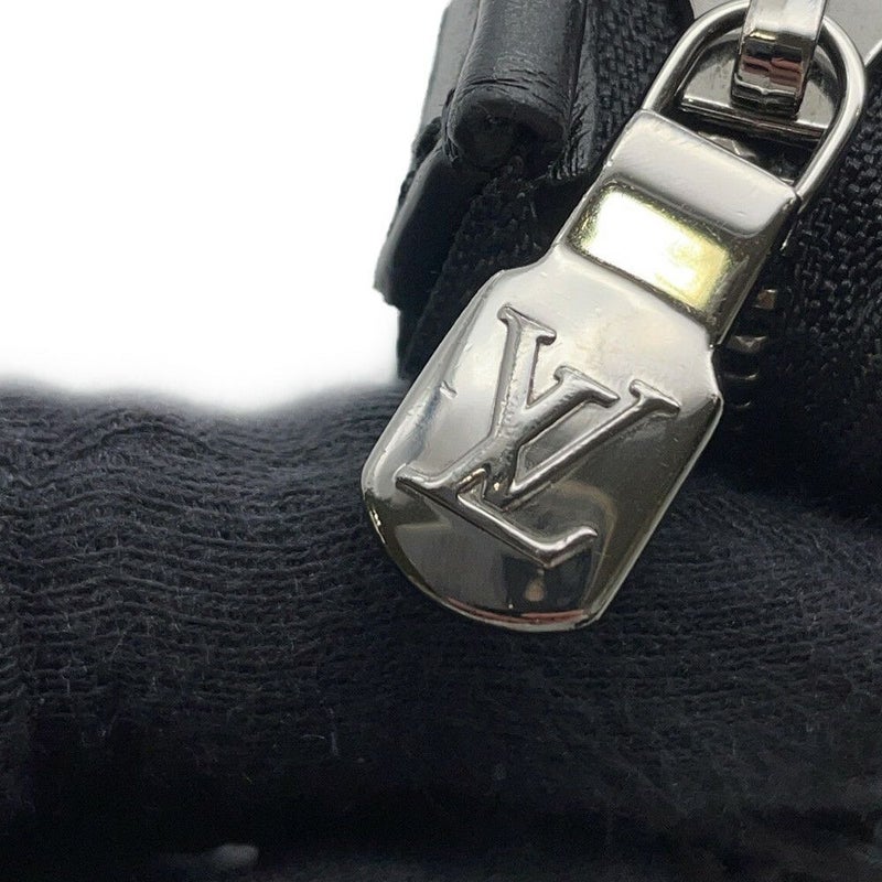 ルイヴィトン ショルダーバッグ モノグラム・エクリプス リバース ガストン・ウェアラブル ウォレット M81124 ブラック 黒